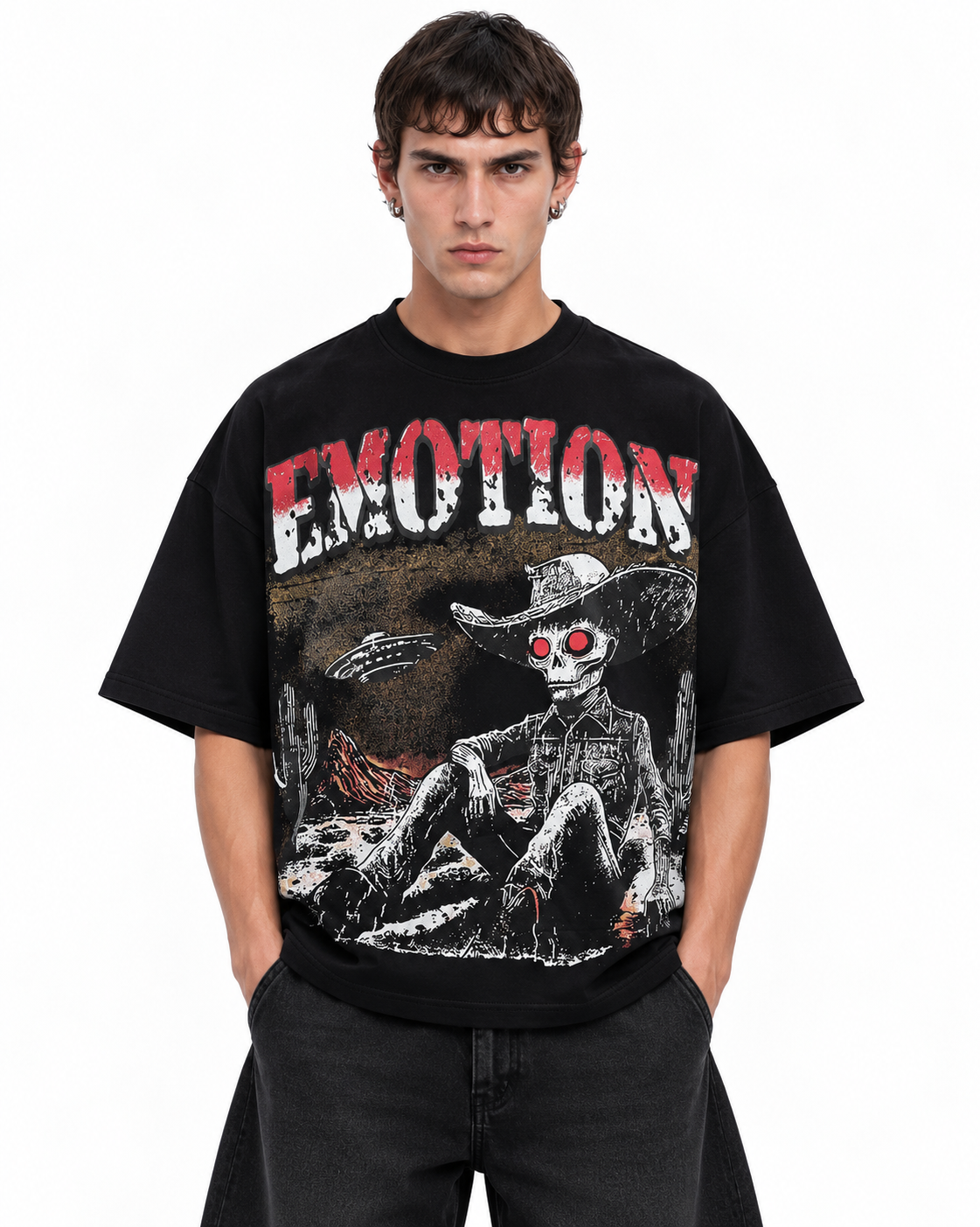 Mixed Emotion UFO Cowboy Tee negra